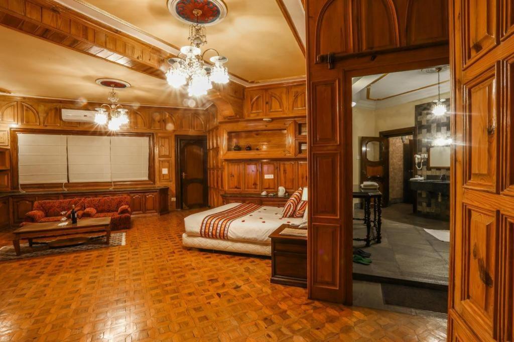 Grand Norling Hotel'S Resort Катманду Екстериор снимка